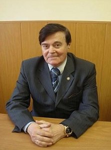 Куманев Георгий Александрович